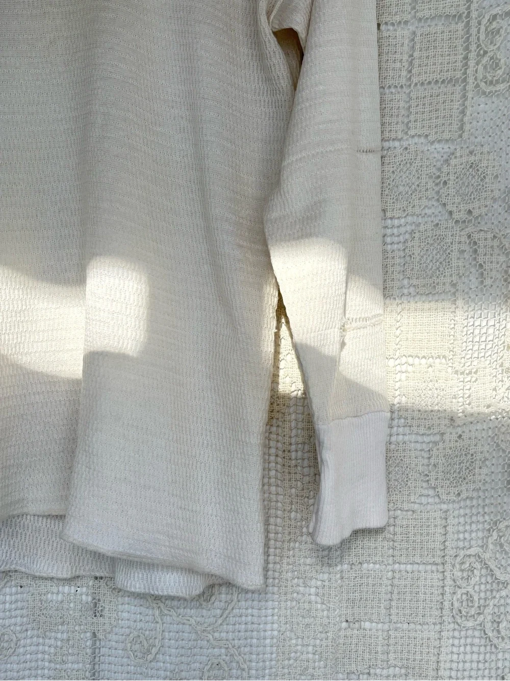 Hanes lightweight thermal